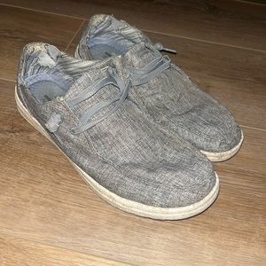Sketchers slip ons